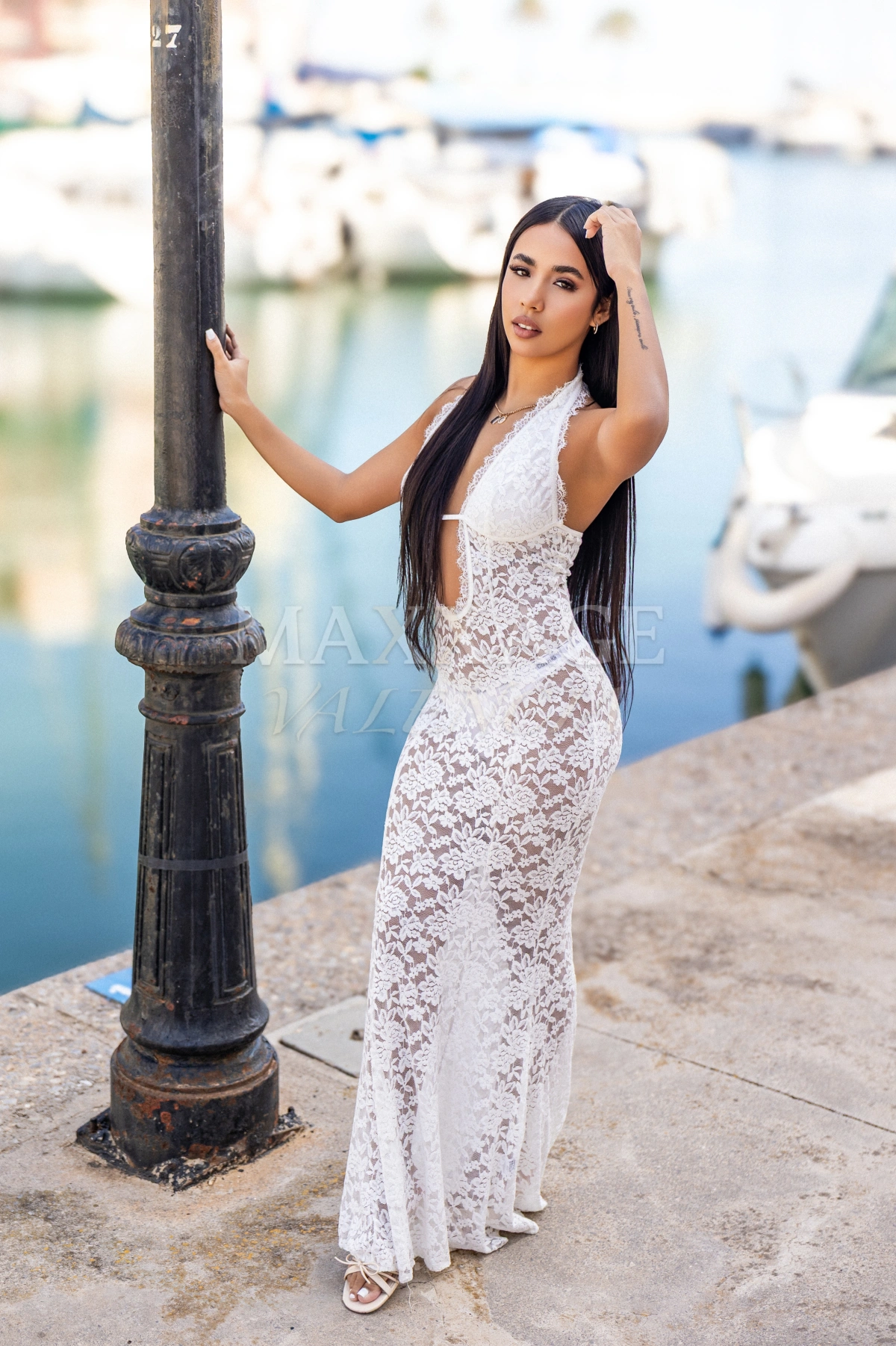 Alana escort Valencia