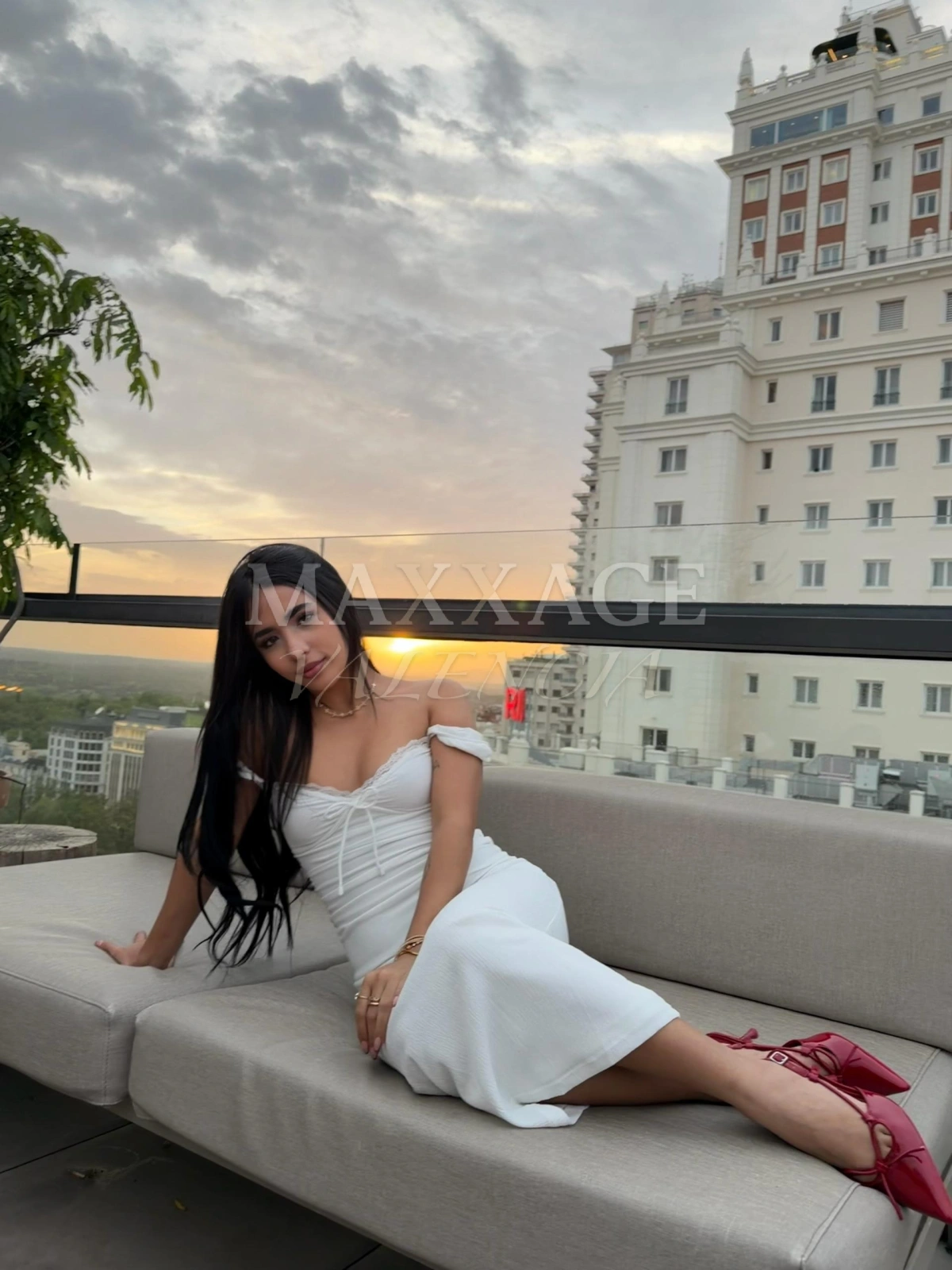 Alana escort venezolana Valencia Maxxage VLC