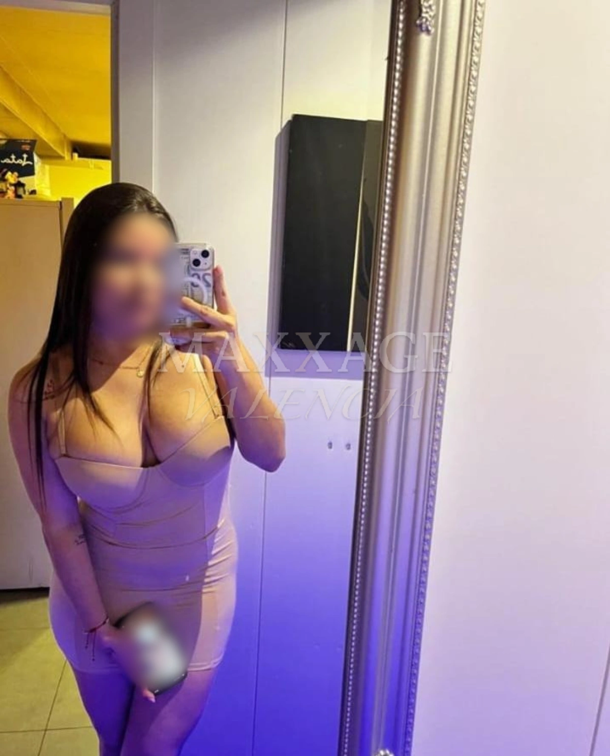 Alejandra escort colombiana Valencia Maxxage VLC