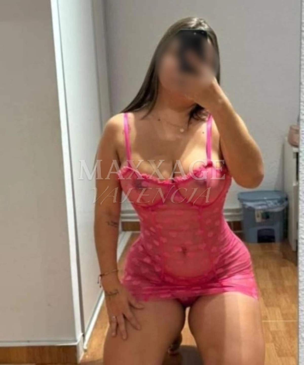 Alejandra escort colombiana Valencia Maxxage VLC