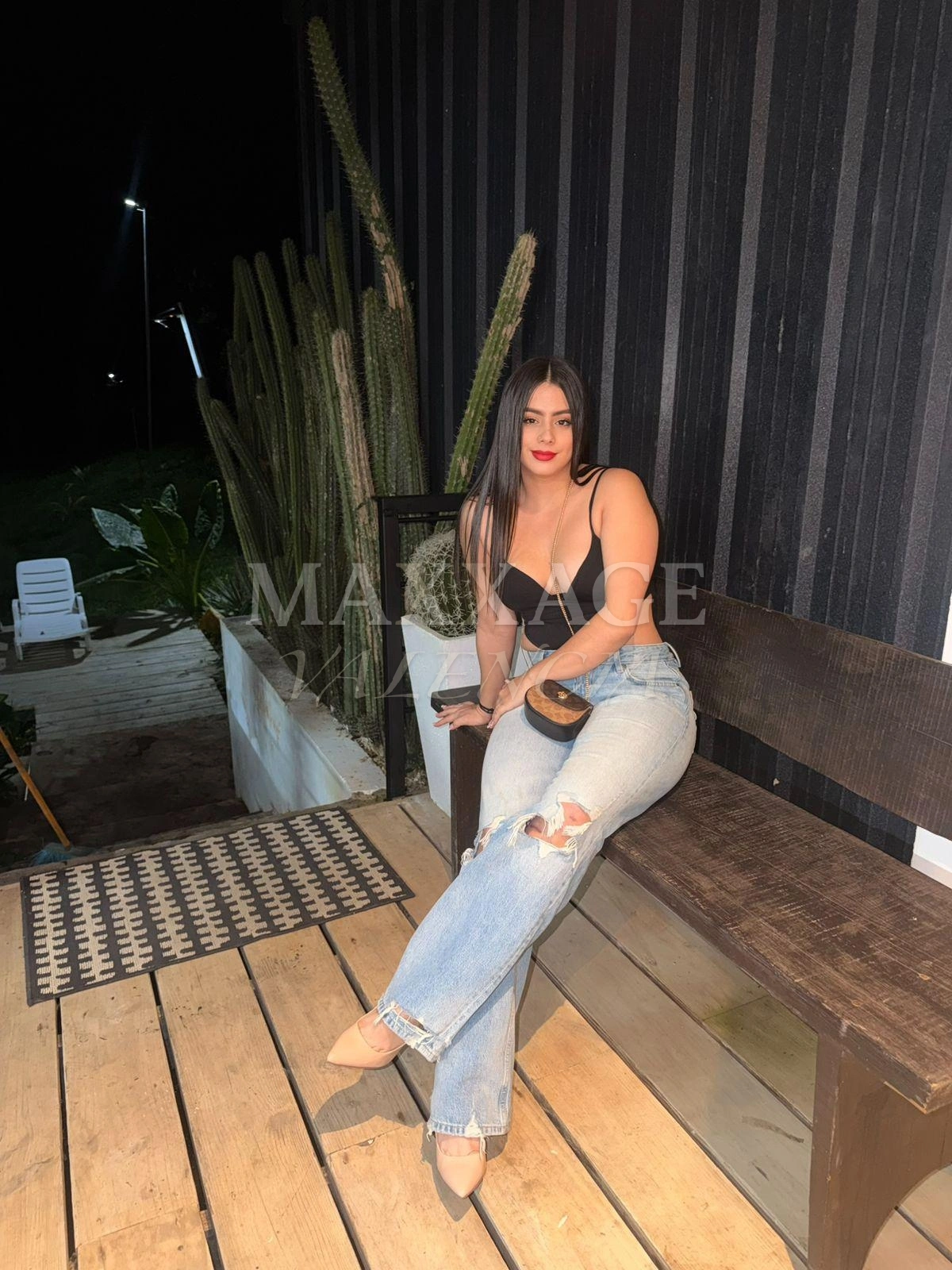 Khloe escort Valencia