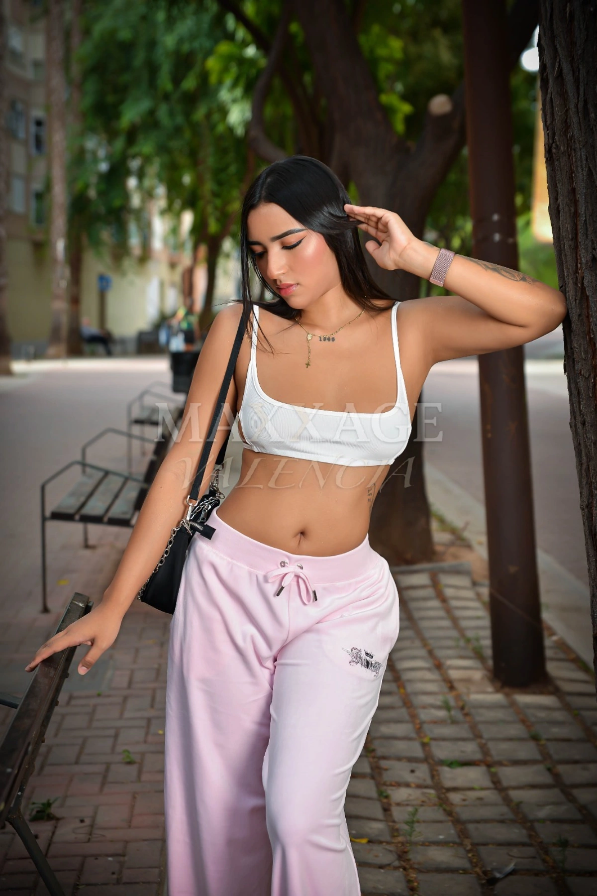 Kimberly escort colombiana Valencia Maxxage VLC
