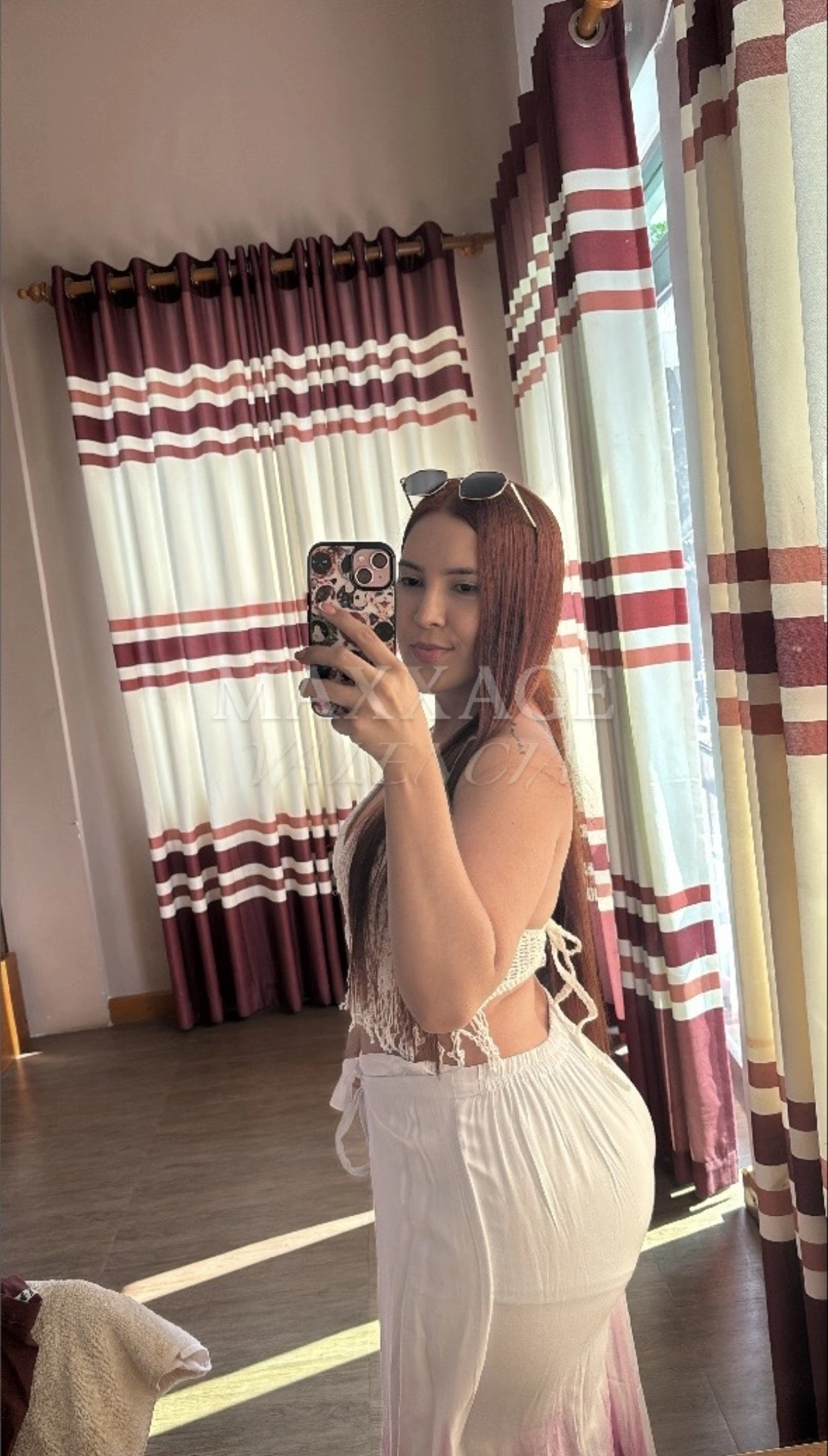 MICHELL escort colombiana Valencia Maxxage VLC