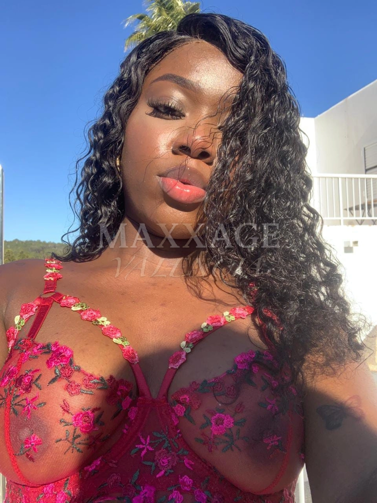 Tifanny escort colombiana Valencia Maxxage VLC