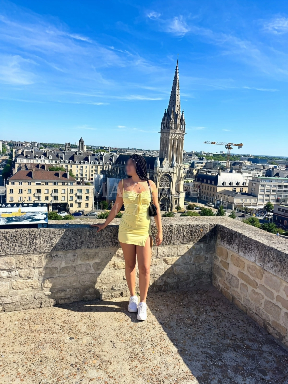 Valentina escort colombiana Valencia Maxxage VLC